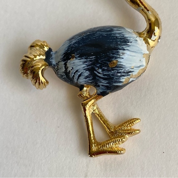 Vintage 60s Gerrys Ostrich Brooch Figural Bird Pin Gold Tone Pink Rhinestone - Picture 3 of 8